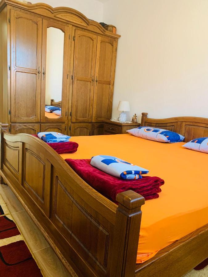 Gara 5 Appartement Kotor Buitenkant foto